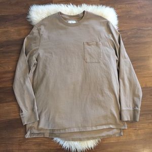 🥳🥳3/$15 men’s long sleeve pocket tee shirt.